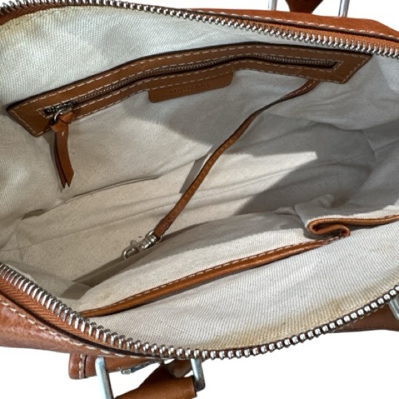 Vintage 90's Michael Kors Leather Tan Saddlebag with Silver Buckles - Picture 7 of 16
